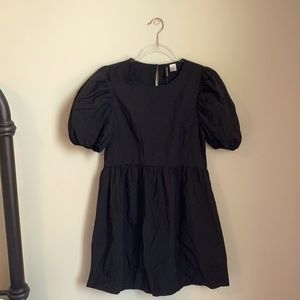 Brand- H&M, Size- XS, Color- Black